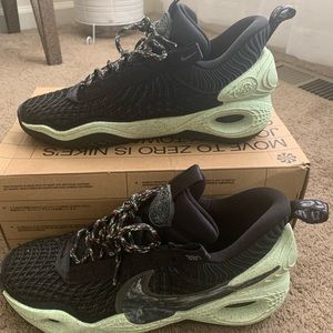 Nike Cosmic Unity Basketball Shoes